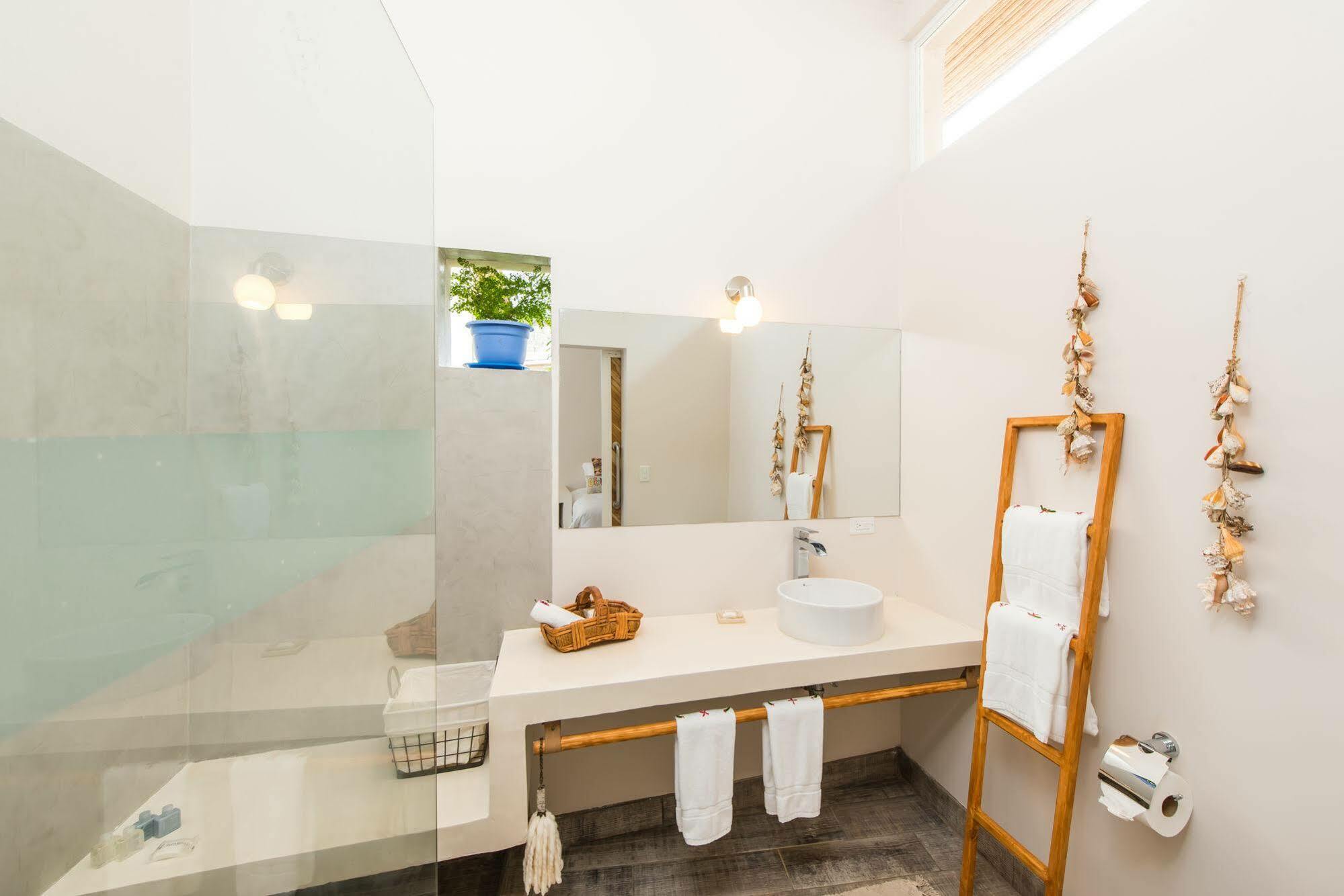 La Ramona Charming Hotel Tamarindo Kültér fotó